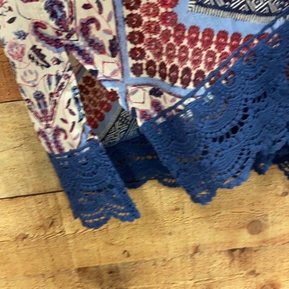 Boho Chic Womens Floral & Geometric Print Kimono Cardigan With Blue Lace Trim - Picture 5 of 6